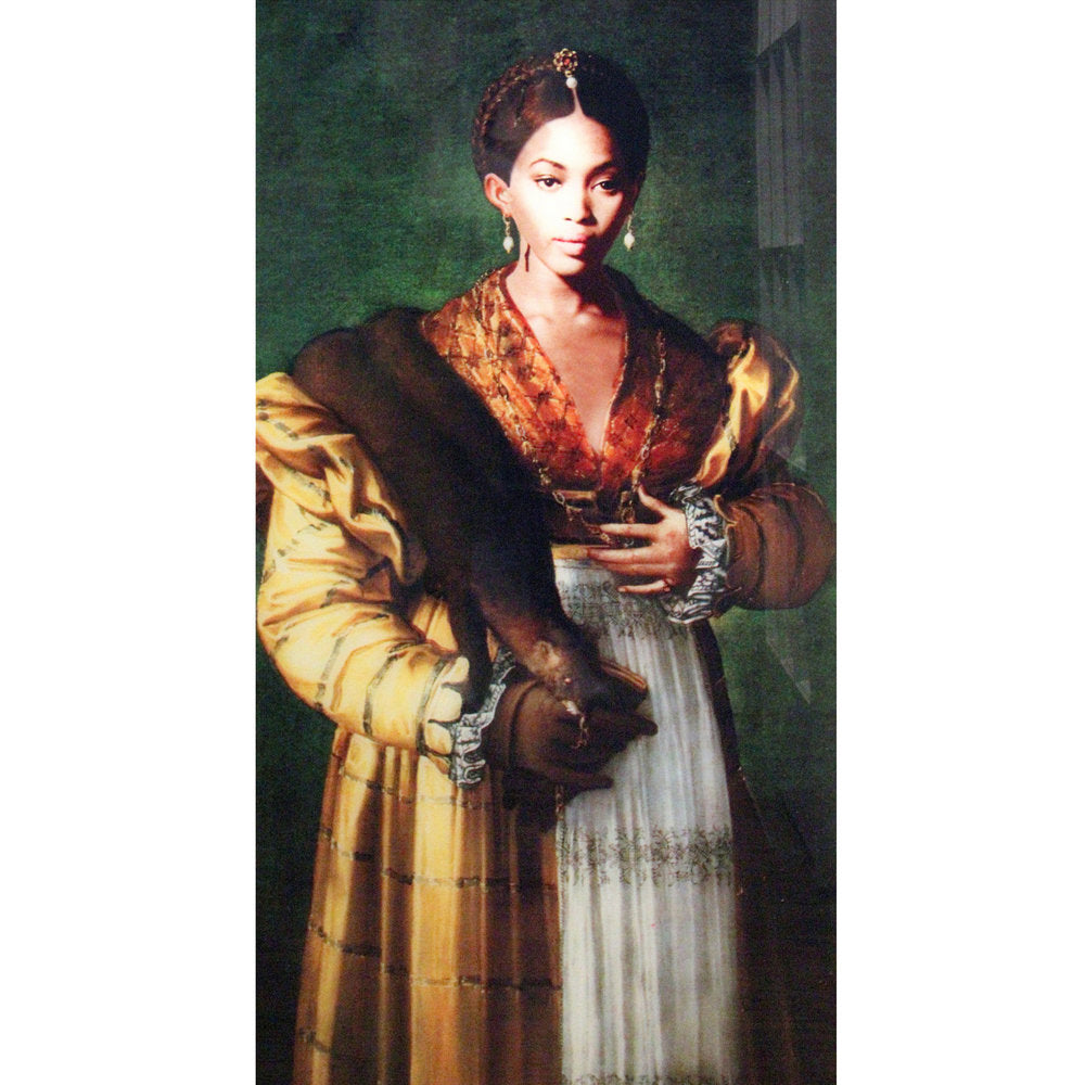 Olga Tobreluts, Naomi